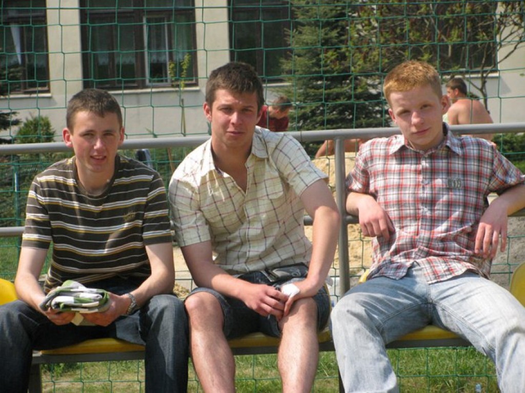 Powiatowy turniej szkół ponadgimnazjalnych w futsalu o Puchar Konstytucji 30.04.2009 r.