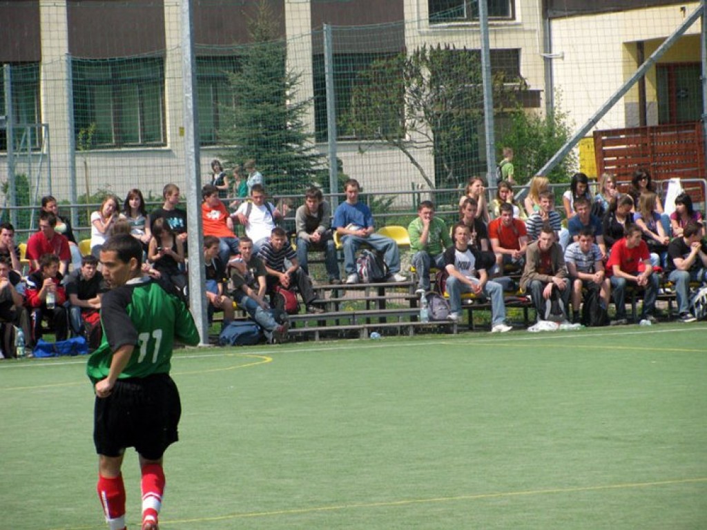Powiatowy turniej szkół ponadgimnazjalnych w futsalu o Puchar Konstytucji 30.04.2009 r.