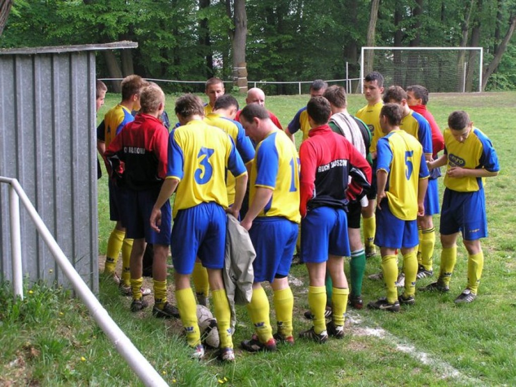 Mecz Ruch Młoszowa – LKS Żarki 1-2 - 6.05.2009 r.