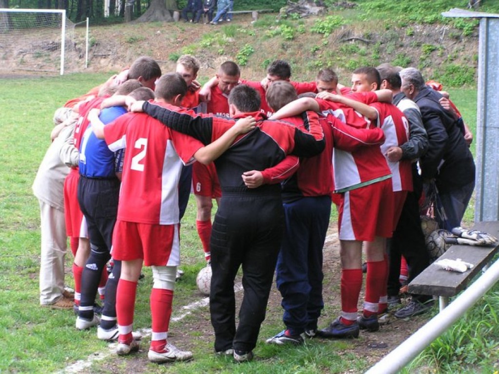 Mecz Ruch Młoszowa – LKS Żarki 1-2 - 6.05.2009 r.