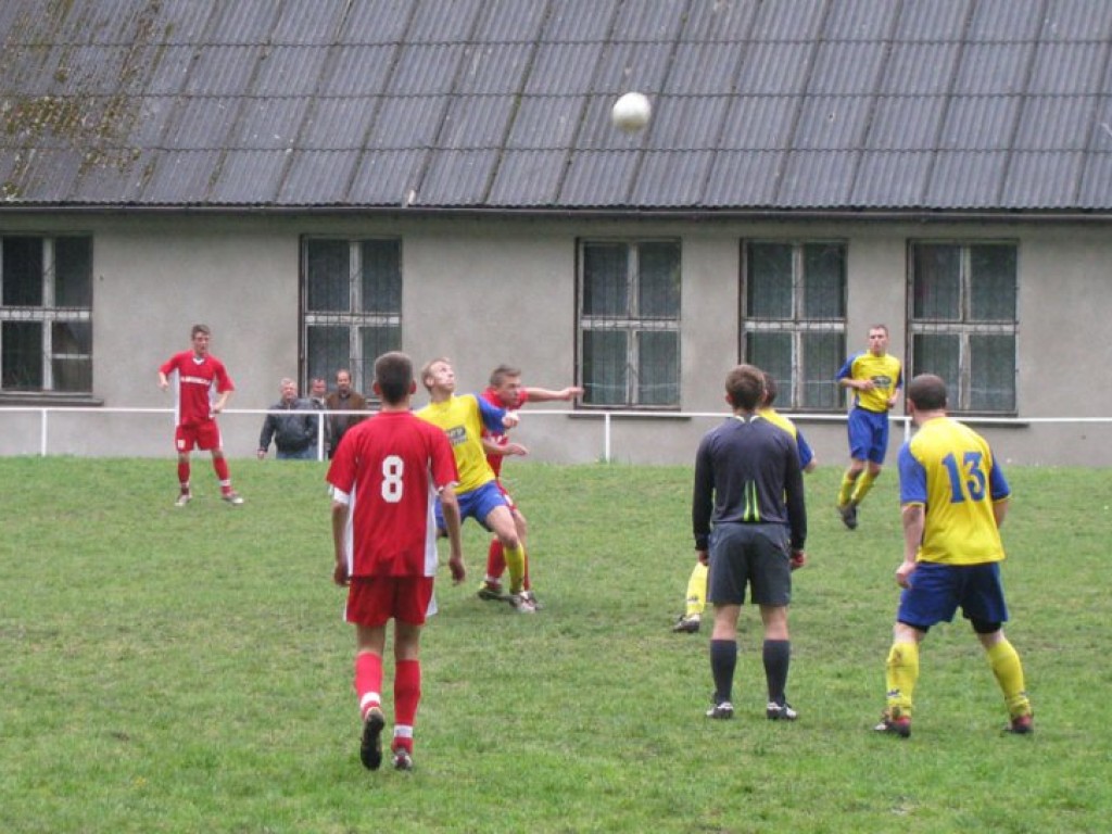 Mecz Ruch Młoszowa – LKS Żarki 1-2 - 6.05.2009 r.