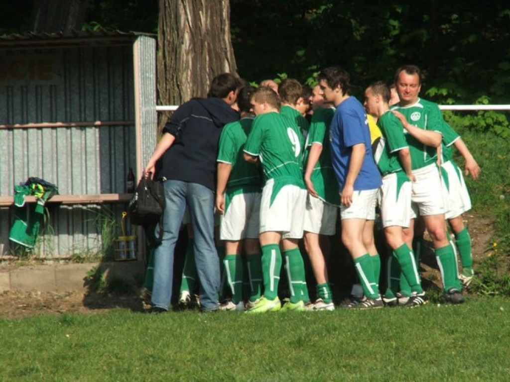 Mecz Ruch Młoszowa – MKS Alwernia II 4-2 - 9.05.2009 r.