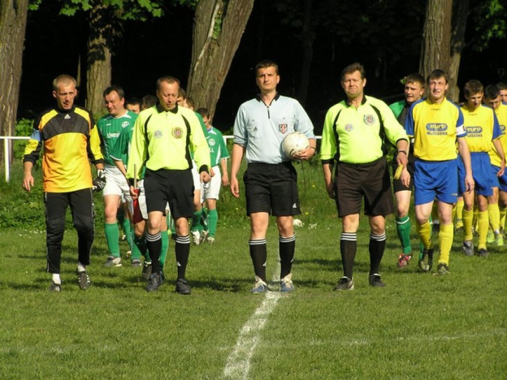 Mecz Ruch Młoszowa – MKS Alwernia II 4-2 - 9.05.2009 r.