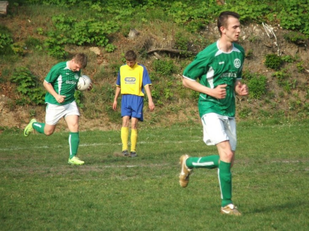 Mecz Ruch Młoszowa – MKS Alwernia II 4-2 - 9.05.2009 r.