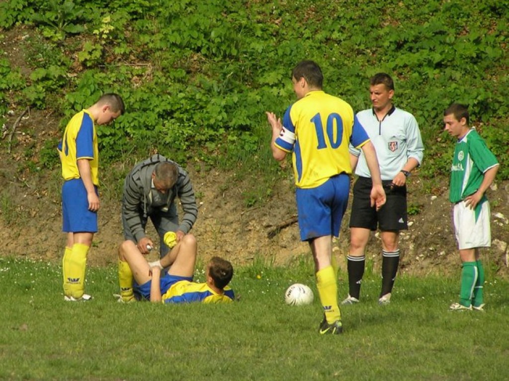 Mecz Ruch Młoszowa – MKS Alwernia II 4-2 - 9.05.2009 r.