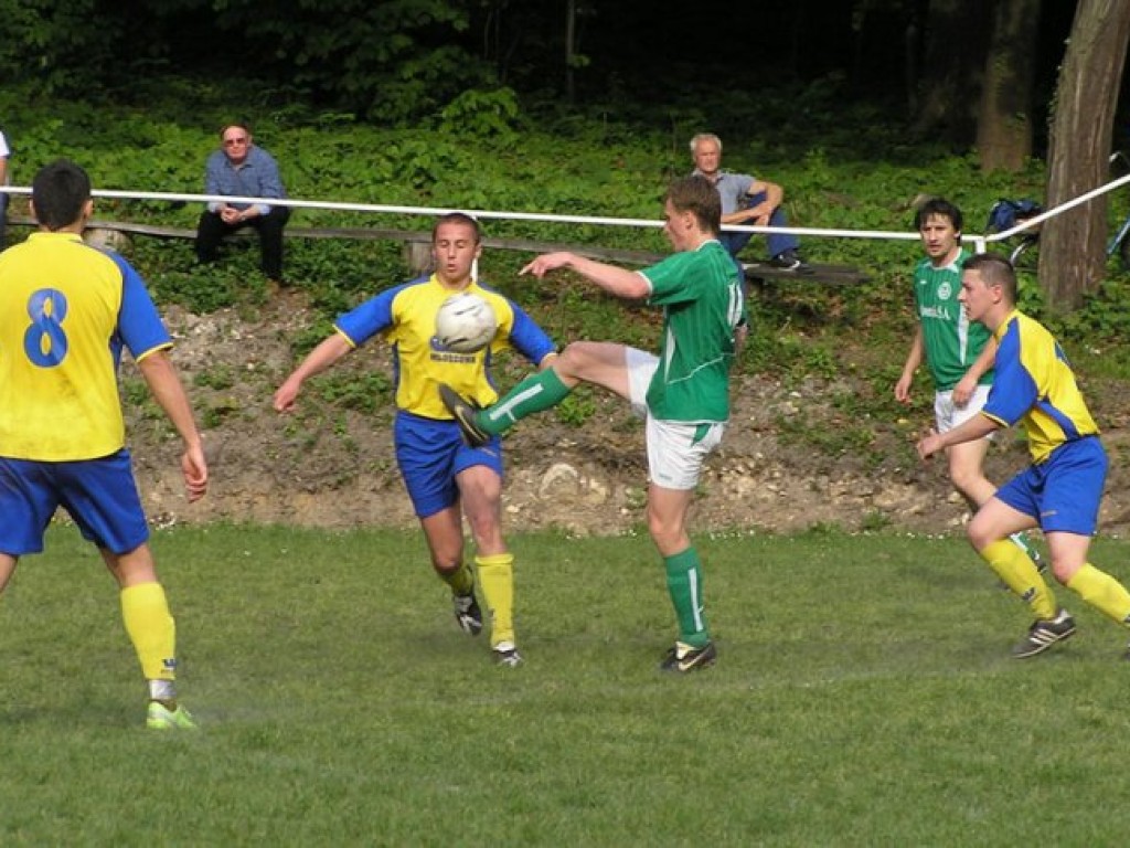 Mecz Ruch Młoszowa – MKS Alwernia II 4-2 - 9.05.2009 r.