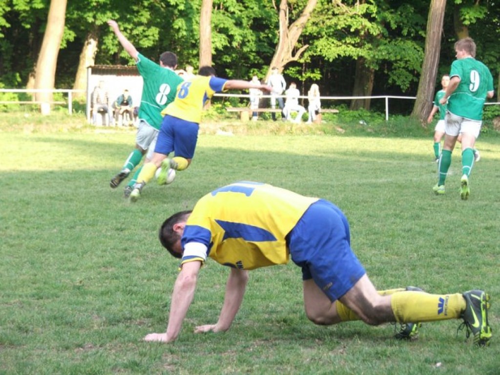 Mecz Ruch Młoszowa – MKS Alwernia II 4-2 - 9.05.2009 r.