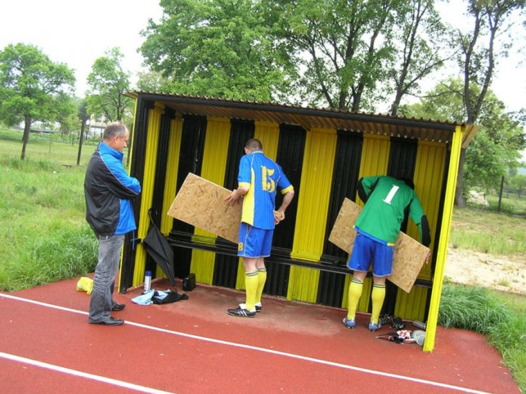 Mecz UKS Dulowa – MKS Trzebinia Siersza II 3-2 – 16.05.2009 r.