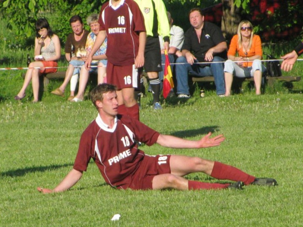Mecz Pogorzanka Pogorzyce-Promyk Bolęcin 2-3 - 17.05.2009 r.