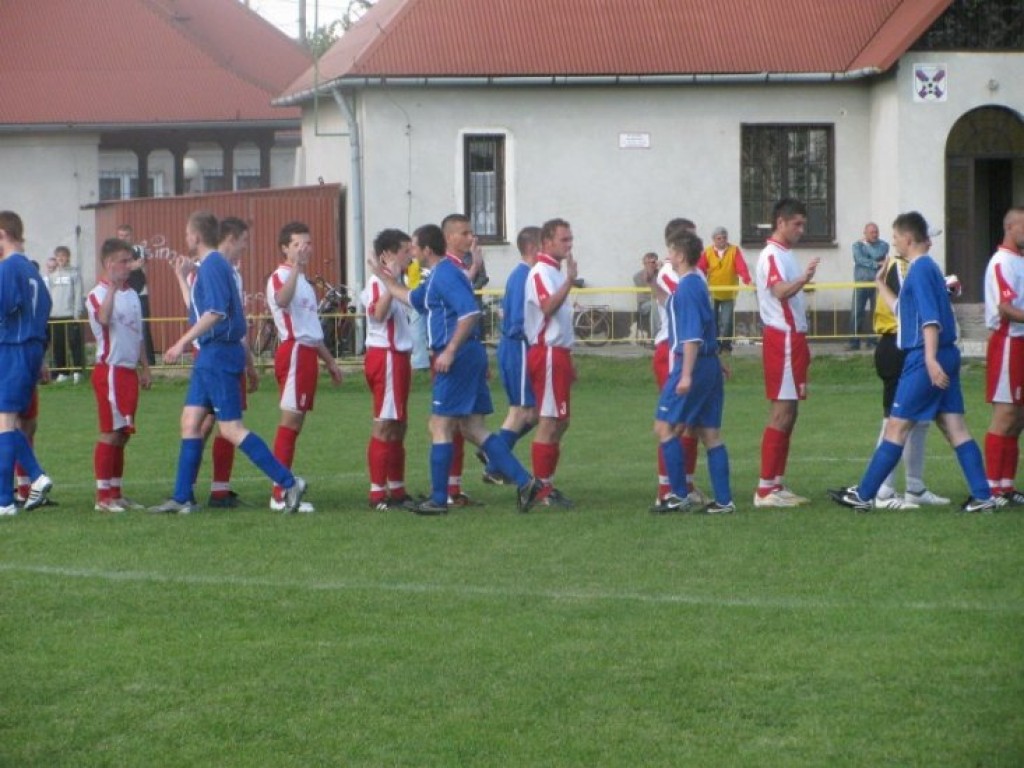  LKS Żarki-Korona Lgota 2-0 A klasa sobota, 23.05.2009 r.