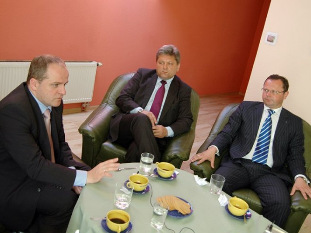 Debata kandydatów do Europarlamentu z okręgu małopolsko-świętokrzyskiego w redakcji „Przełomu”- 28.05.2009 r.