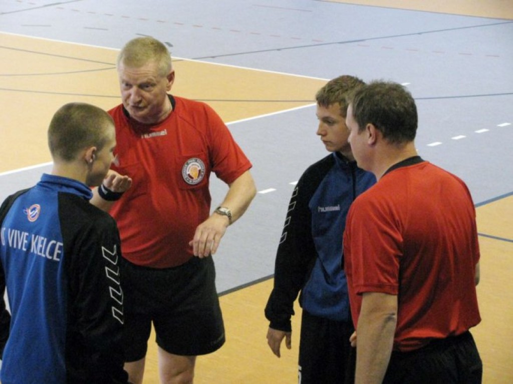 Finał Mistrzostw Polski Młodzików w piłce ręcznej - Chełmek 7.06.2009 r.