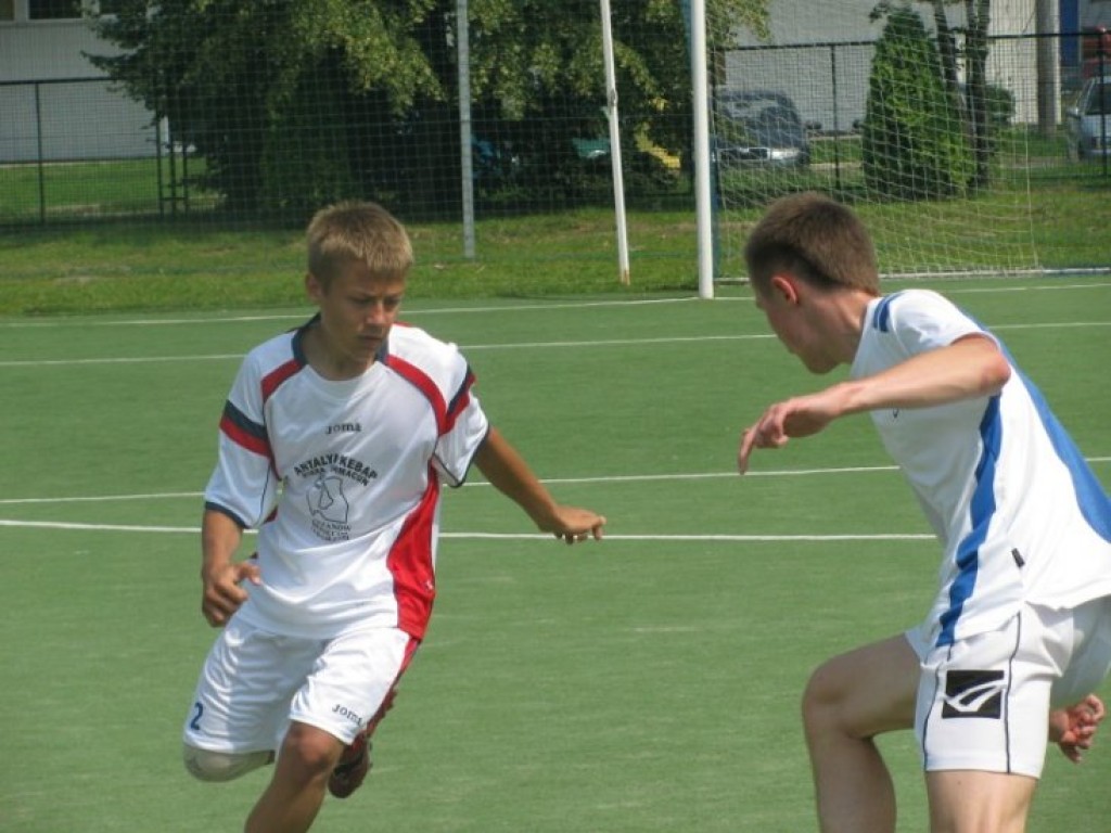 Wakacyjna Liga Futsalu w Chrzanowie (1) – lipiec 2009 r.