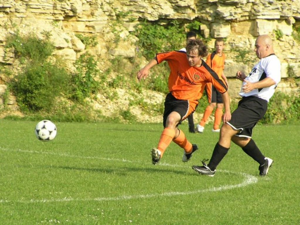 Mecz barażowy o A-klasę Tempo Płaza-Zryw Kąty 6-0 – 1.07.2009 r.