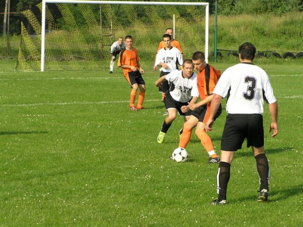 Mecz barażowy o A-klasę Tempo Płaza-Zryw Kąty 6-0 – 1.07.2009 r.