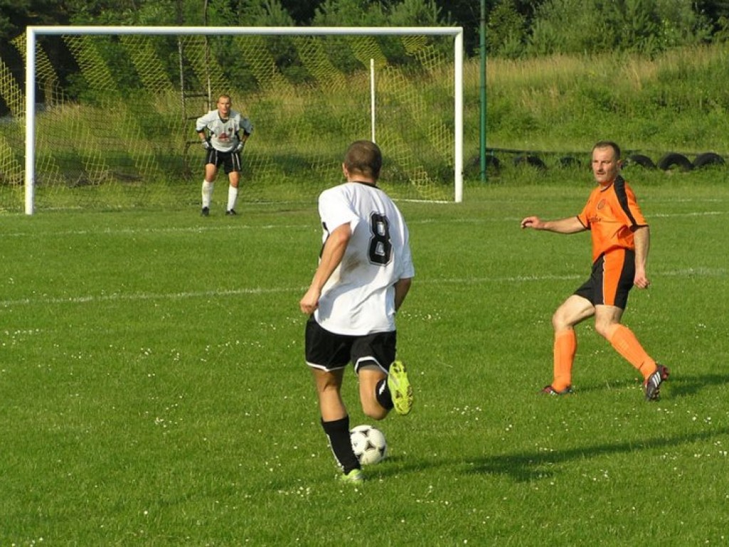 Mecz barażowy o A-klasę Tempo Płaza-Zryw Kąty 6-0 – 1.07.2009 r.
