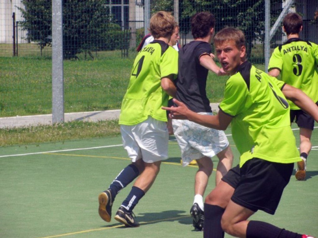 Wakacyjna Liga Futsalu w Chrzanowie (2) – lipiec 2009 r.