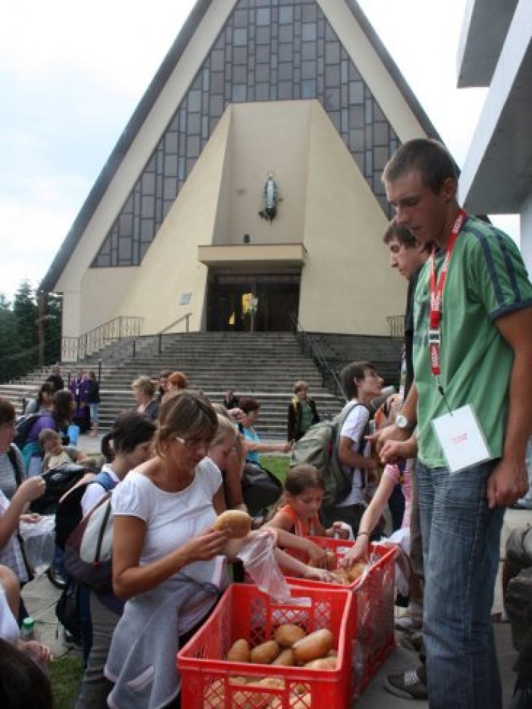 Pielgrzymi ruszyli z Chrzanowa do Częstochowy - 7.08.2009