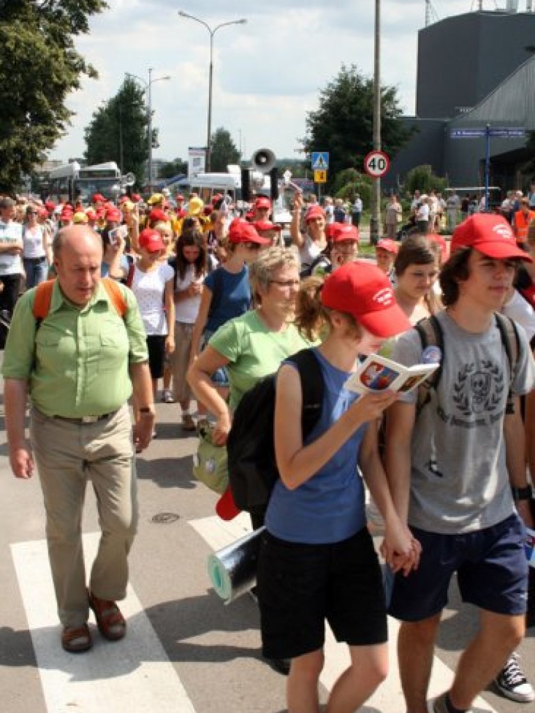 Pielgrzymi ruszyli z Chrzanowa do Częstochowy - 7.08.2009