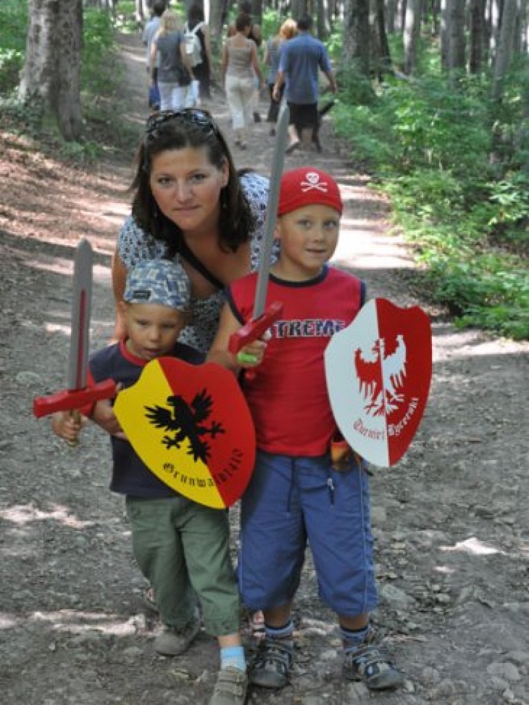 III Turniej Rycerski i Łuczniczy na zamku Lipowiec 8-9 sierpnia 2009