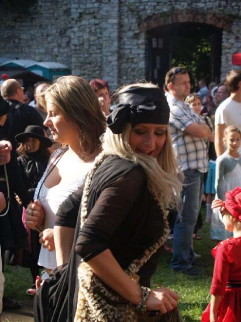 V Zlot Wiedźm i Czarownic na zamku lipowieckim - 29.08.2009