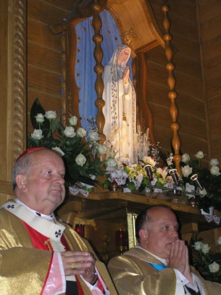 Konsekracja kościoła  pw. Matki Bożej Fatimskiej w Jankowicach - 16.09.2009 r.