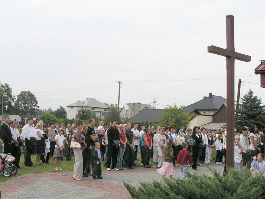 Konsekracja kościoła  pw. Matki Bożej Fatimskiej w Jankowicach - 16.09.2009 r.