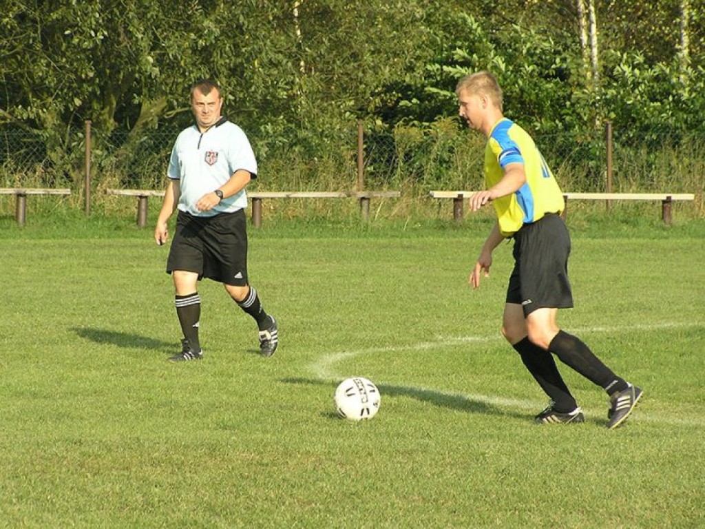 Mecz III rundy Pucharu Polski na szczeblu PPN Chrzanów: Arka Babice – KP Chrzanów 2-1 – 23.09.2009 r.