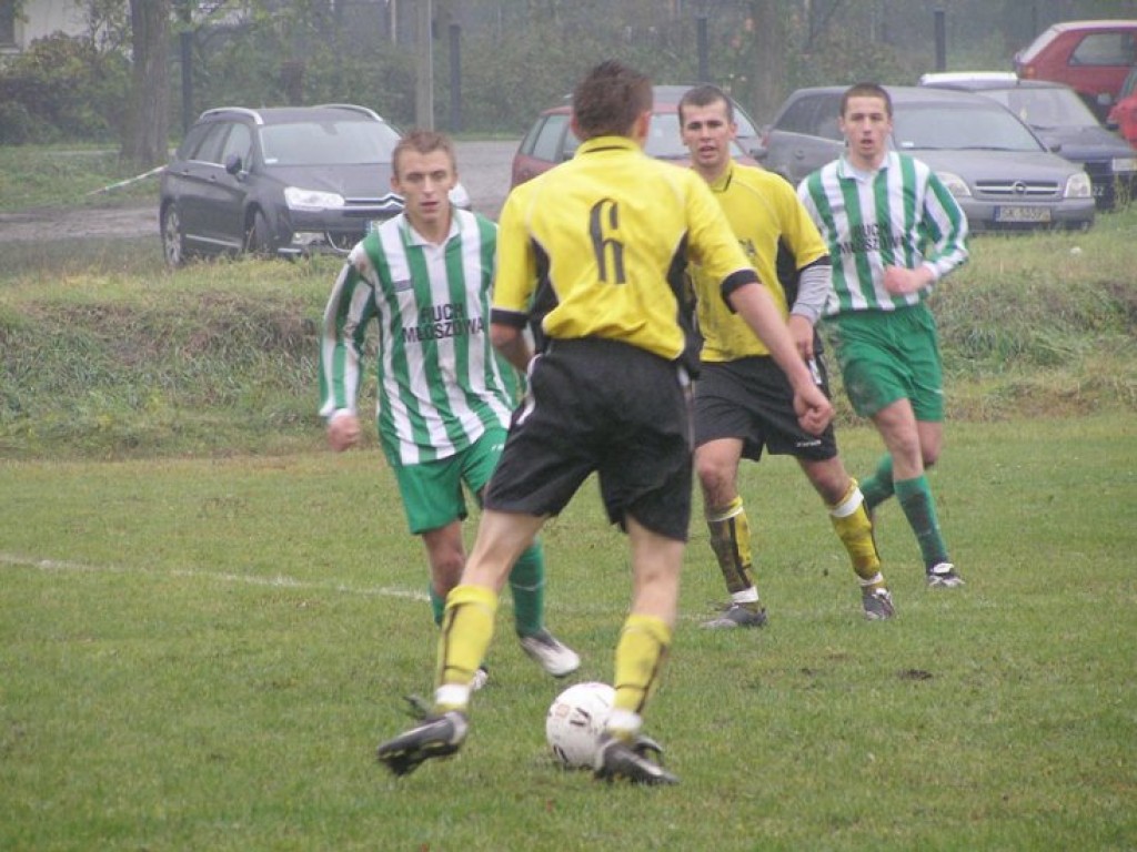 Mecz Arka Babice – Ruch Młoszowa 4-1 – 24.10.2009 r.