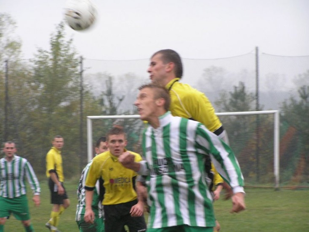 Mecz Arka Babice – Ruch Młoszowa 4-1 – 24.10.2009 r.