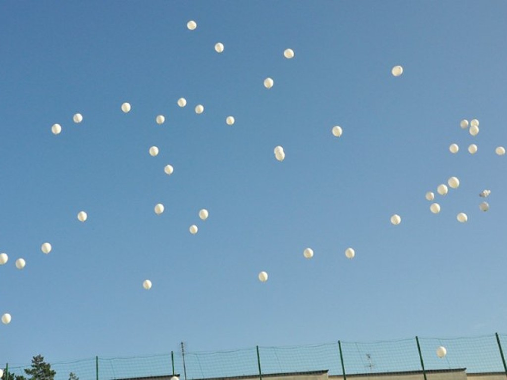 Otwarcie kompleksu sportowego przy Szkole Podstawowej nr 6 w Trzebini - „Moje Boisko-Orlik 2012” 6.11.2009