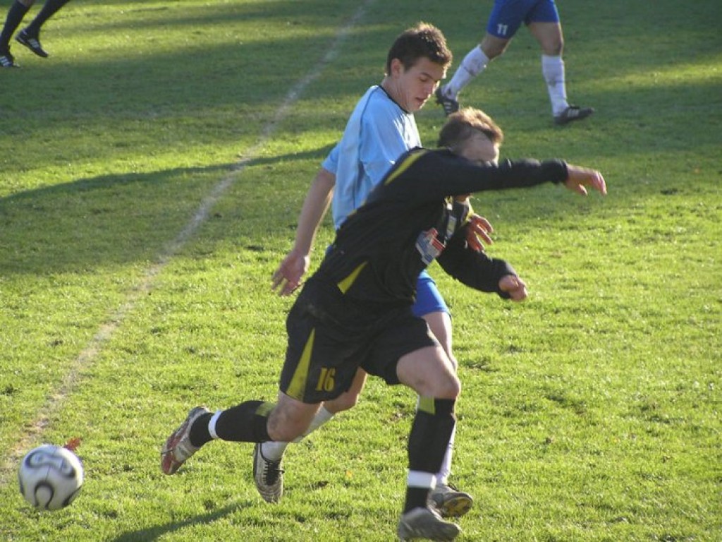Mecz MKS Alwernia - Juventa Starachowice 1-0 - 14.11.2009 r.