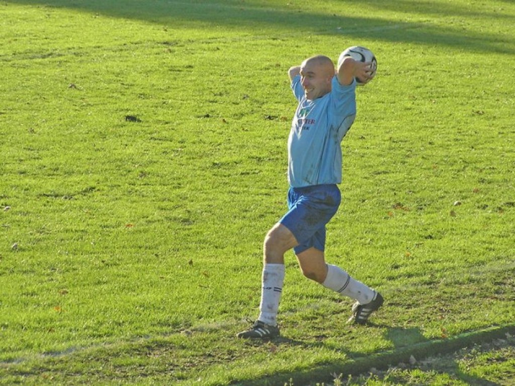 Mecz MKS Alwernia - Juventa Starachowice 1-0 - 14.11.2009 r.
