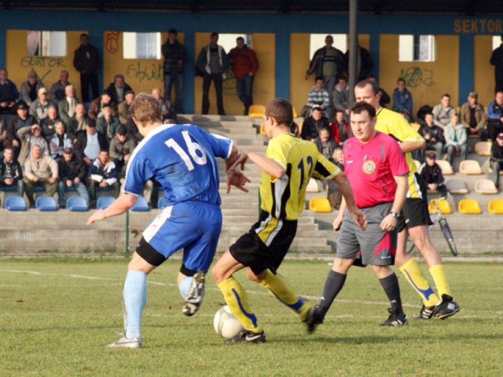 MKS Trzebinia-Orzeł Balin 1-2 – 21.11.2009 r.