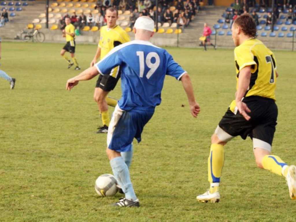 MKS Trzebinia-Orzeł Balin 1-2 – 21.11.2009 r.