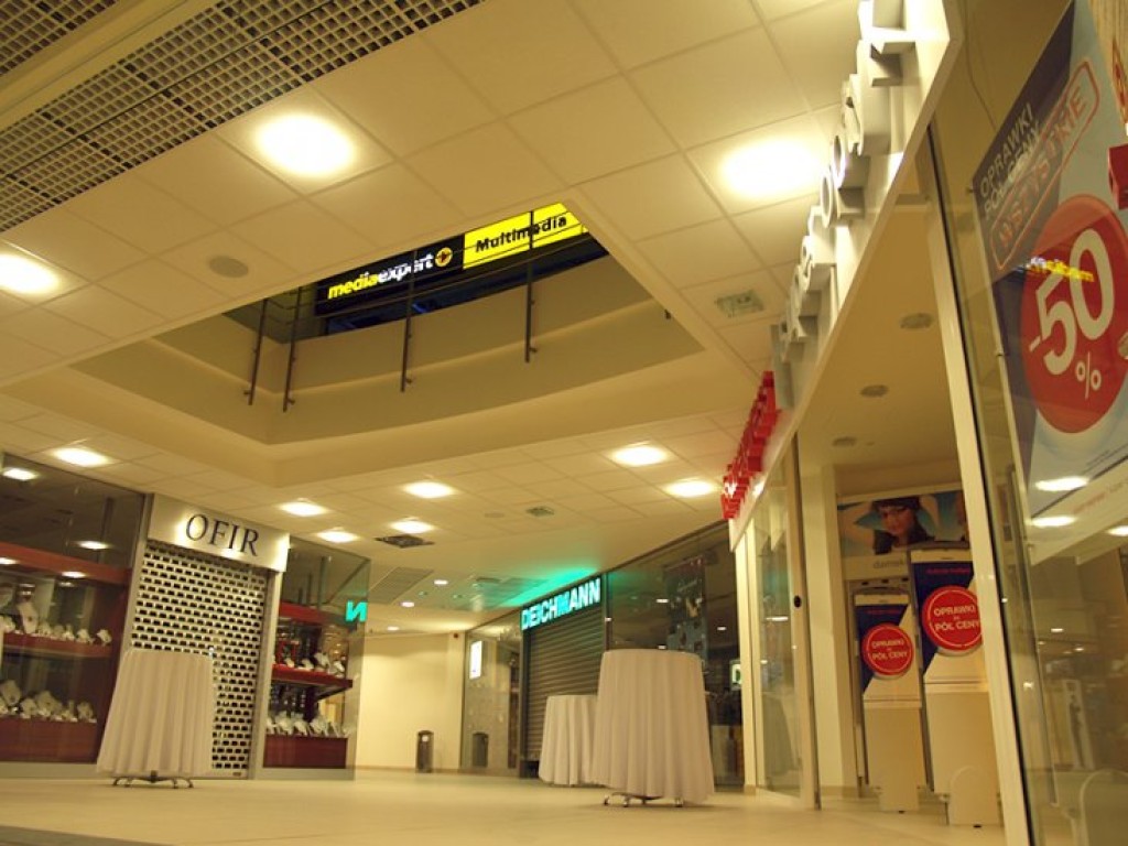 Otwarcie nowej części Centrum Handlowego MAX w Chrzanowie - 23-24.11.2009 r.