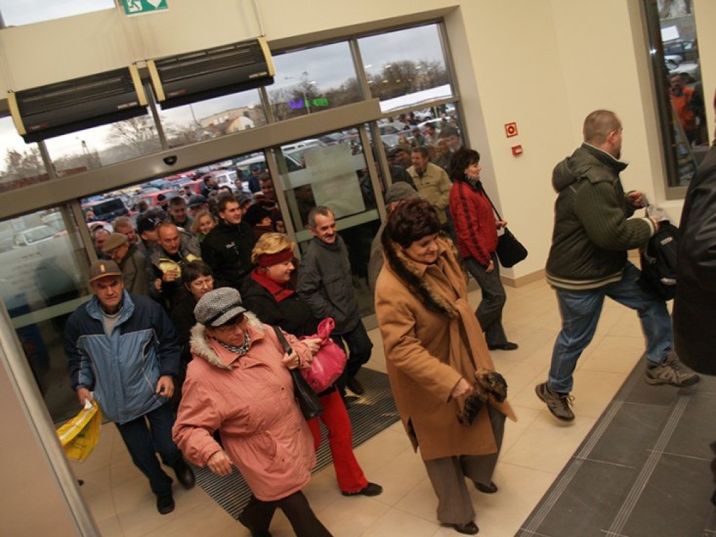 Otwarcie nowej części Centrum Handlowego MAX w Chrzanowie - 23-24.11.2009 r.