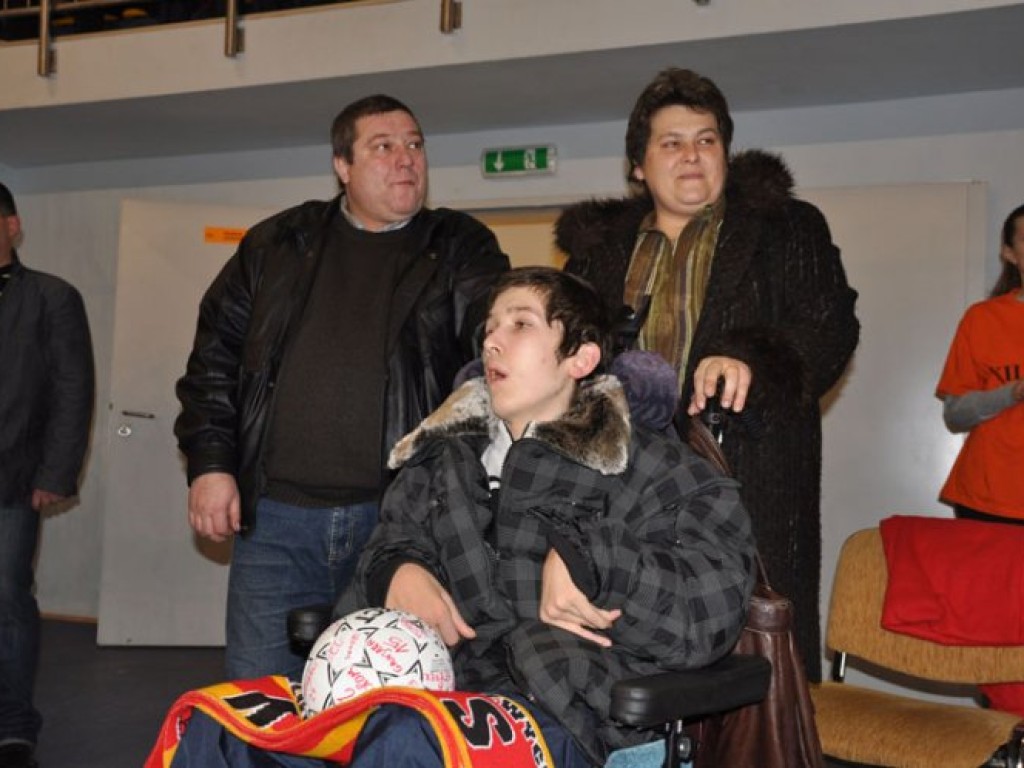 Turniej charytatywny w Chełmku na rzecz Patryka Chełczyńskiego - 20.12.2009
