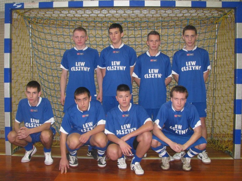 Halowy turniej piłki nożnej juniorów „Futbolowa Przyjaźń” - Chrzanów 19.12.2009