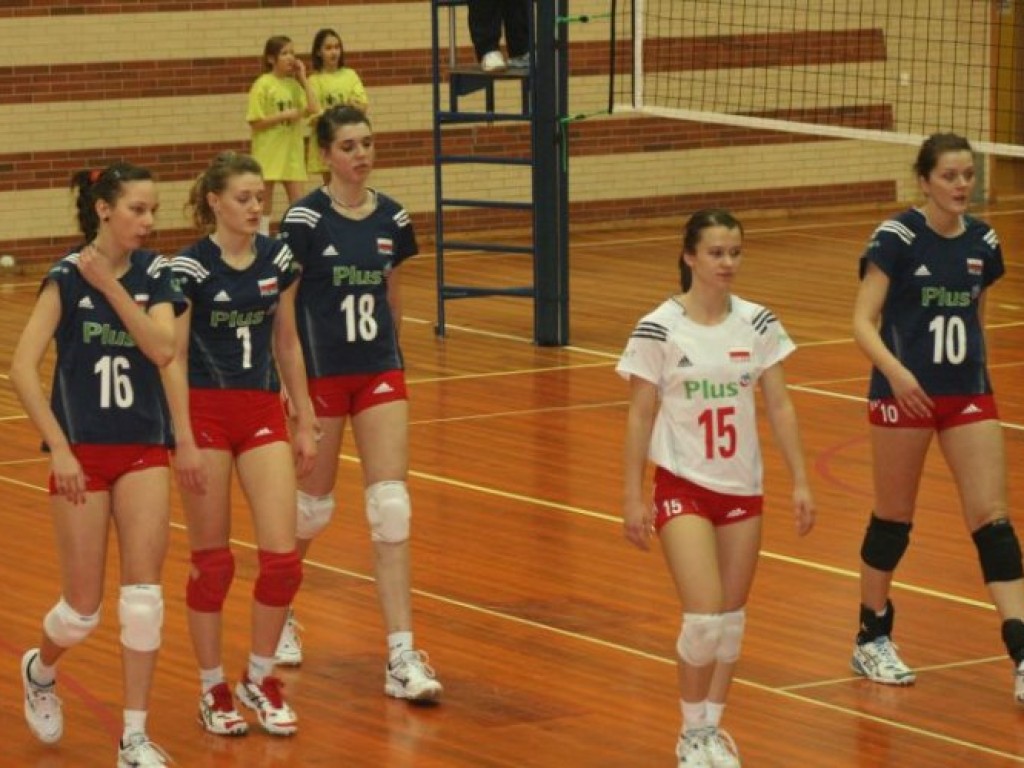 Mecz juniorskich reprezentacji siatkarek Polski i Słowacji - Chrzanów 29.12.2009