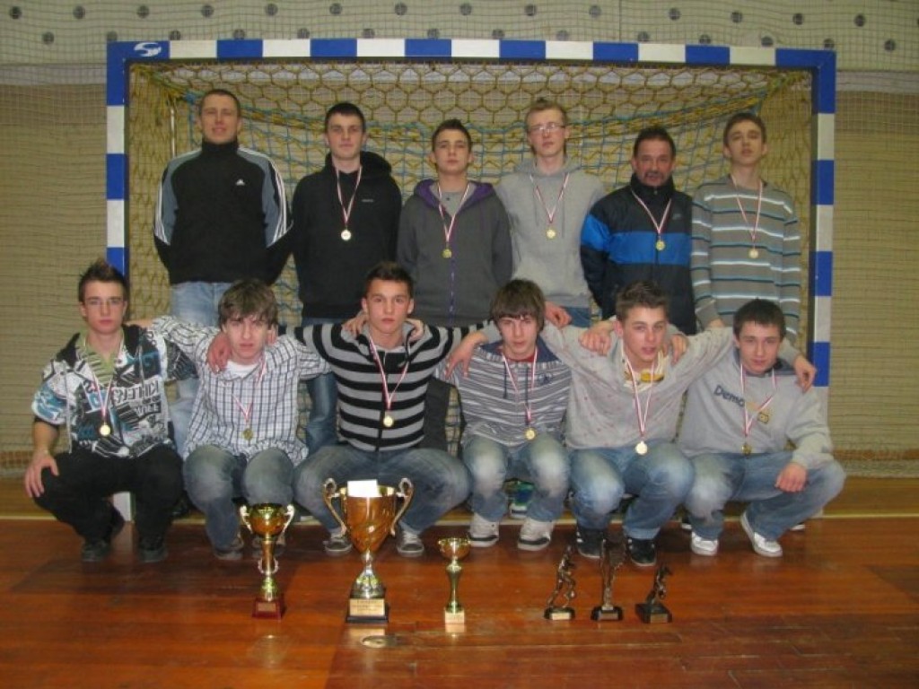 Zakończenie rozgrywek Młodej Chrzanowskiej Ligi Futsalu - marzec 2010