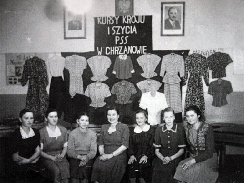 Mieszkańcy Kwaczały na starych fotografiach. Wystawa w domu ludowym - marzec 2010 r.