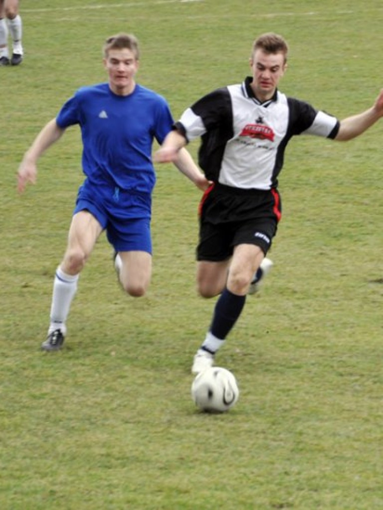 Mecz MKS Alwernia-Naprzód Jędrzejów 1-0 - 27.03.2010
