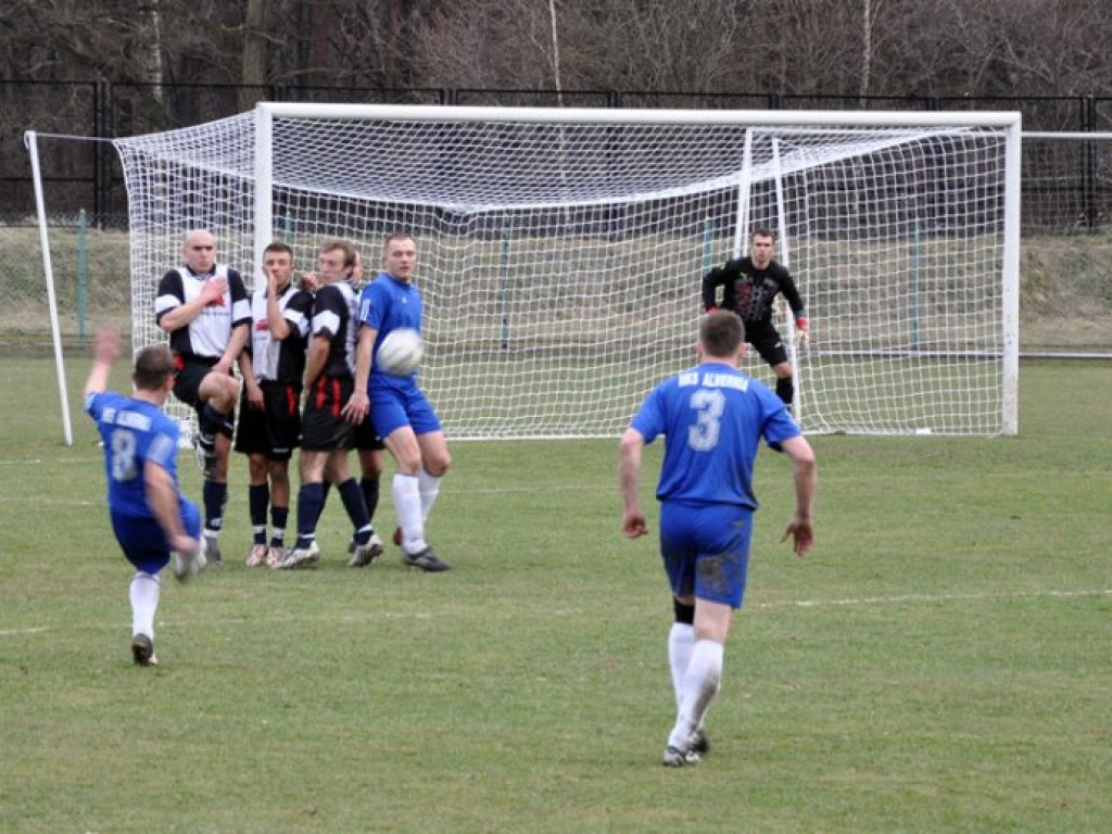 Mecz MKS Alwernia-Naprzód Jędrzejów 1-0 - 27.03.2010