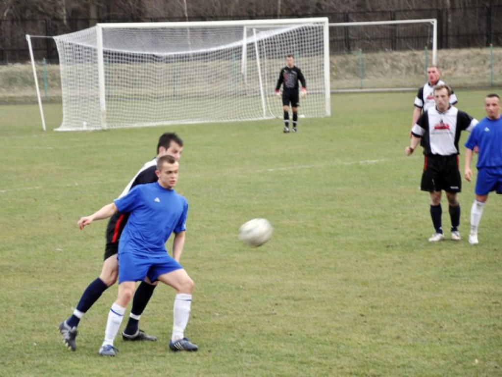 Mecz MKS Alwernia-Naprzód Jędrzejów 1-0 - 27.03.2010