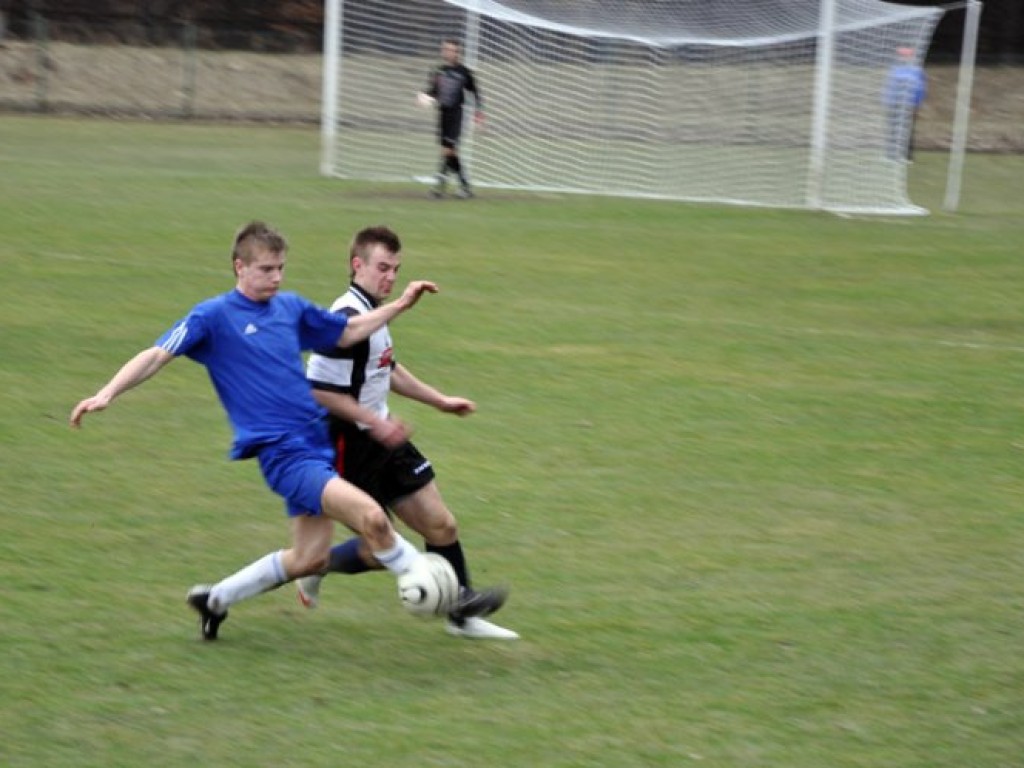 Mecz MKS Alwernia-Naprzód Jędrzejów 1-0 - 27.03.2010