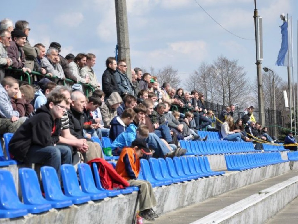 Mecz MKS Alwernia-Orlicz Suchedniów 2-0 – 3.04.2010 r.