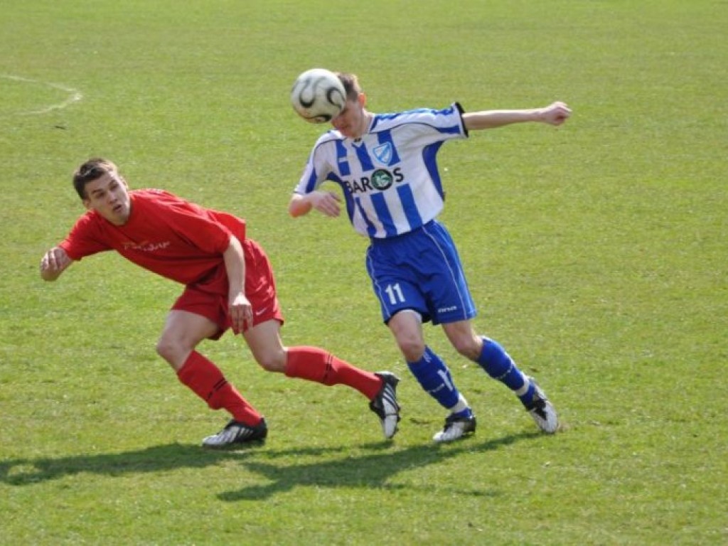 Mecz MKS Alwernia-Orlicz Suchedniów 2-0 – 3.04.2010 r.