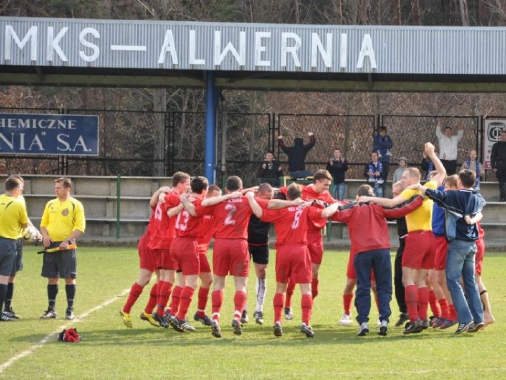 Mecz MKS Alwernia-Orlicz Suchedniów 2-0 – 3.04.2010 r.