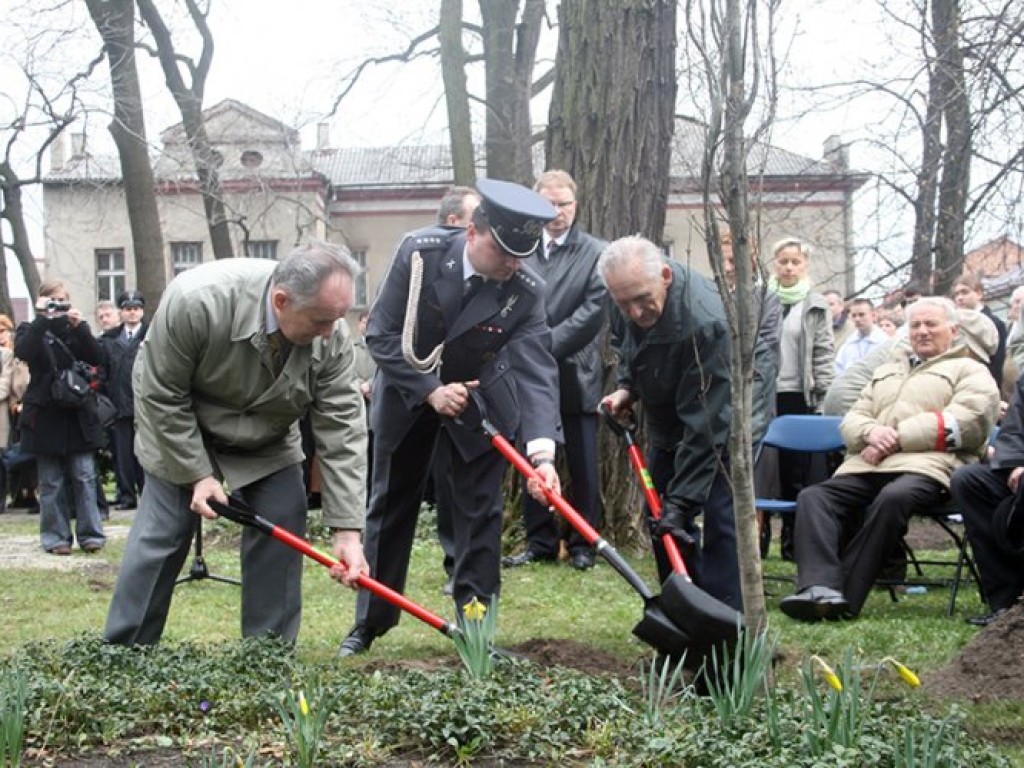 Obchody 70. rocznicy zbrodni katyńskiej w Chrzanowie - 7.04.2010 r.
